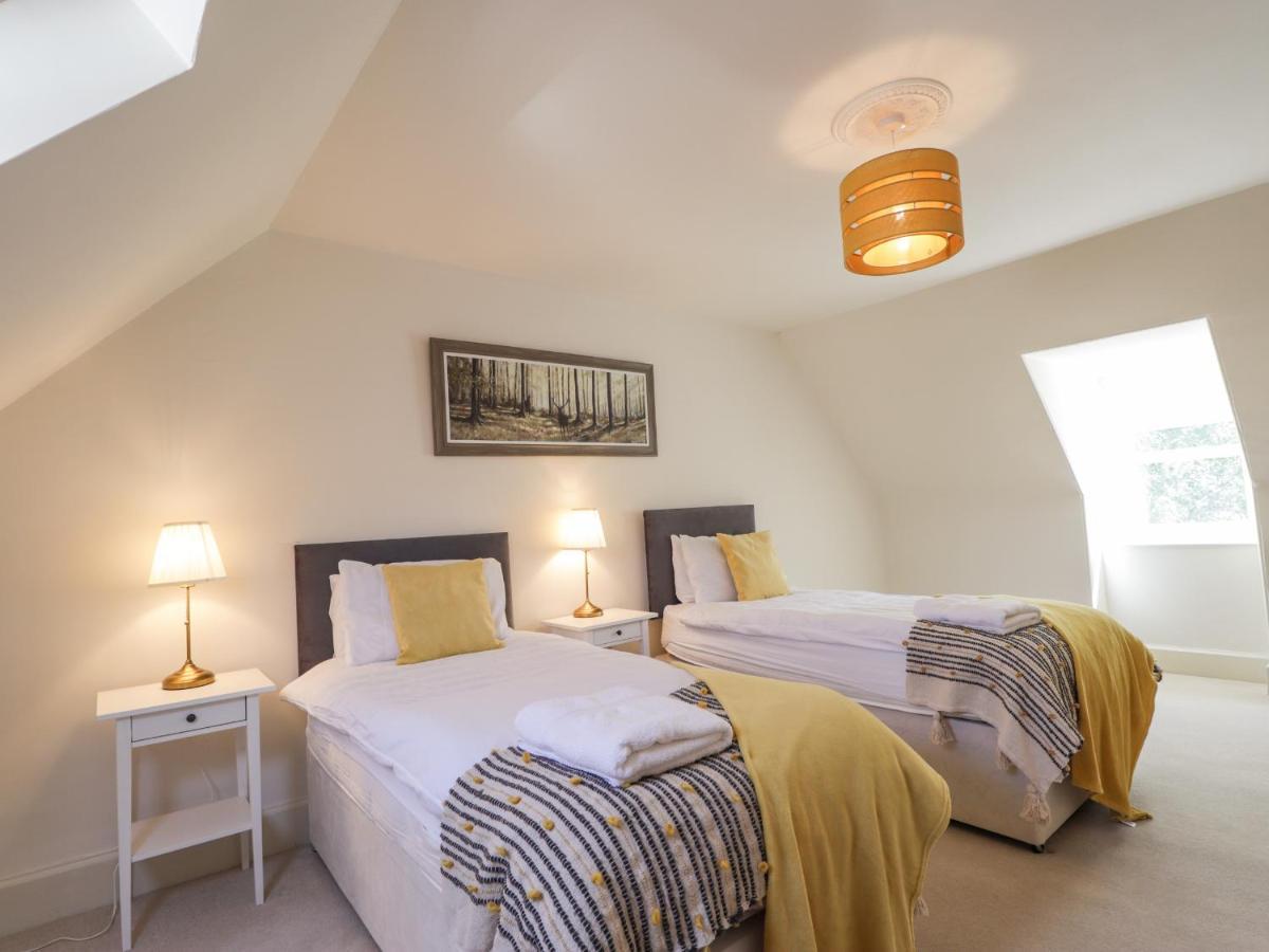 Mary Ann Villa Inverness Ngoại thất bức ảnh