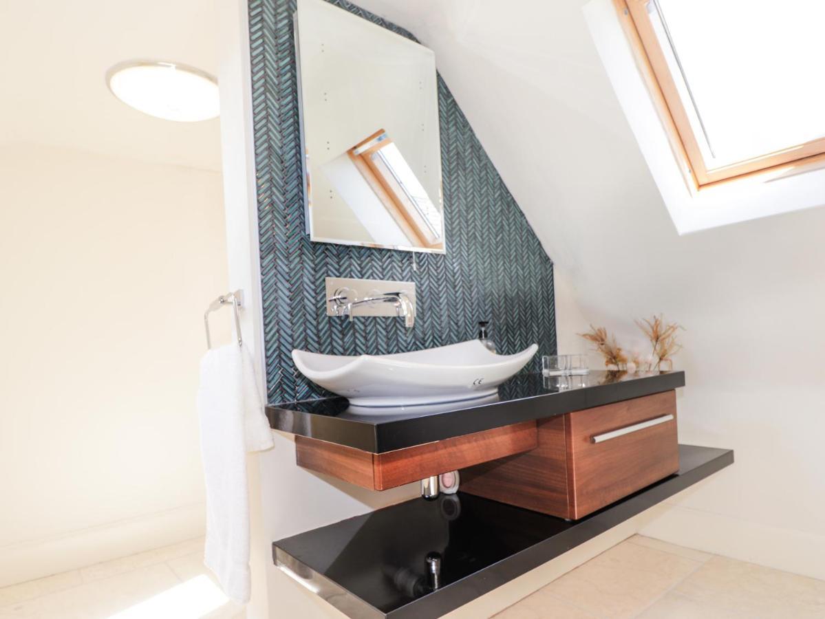 Mary Ann Villa Inverness Ngoại thất bức ảnh